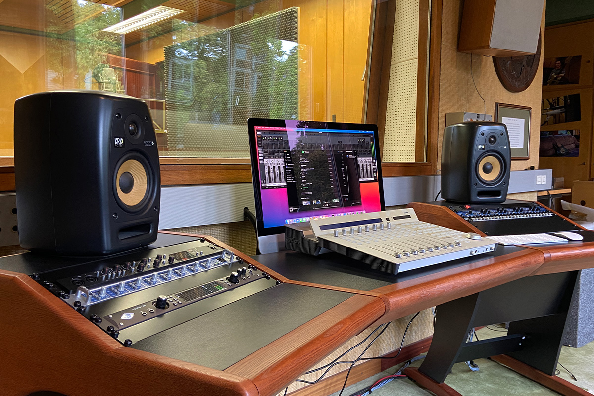 studio images